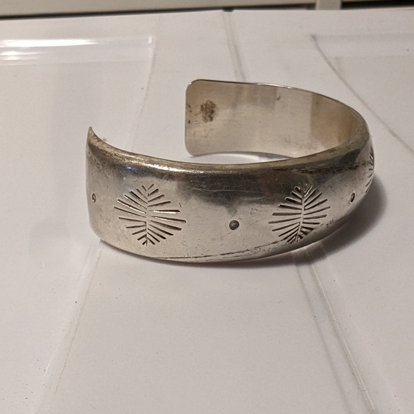 Vintage Sterling silver custom bangle - Picture 2 of 5